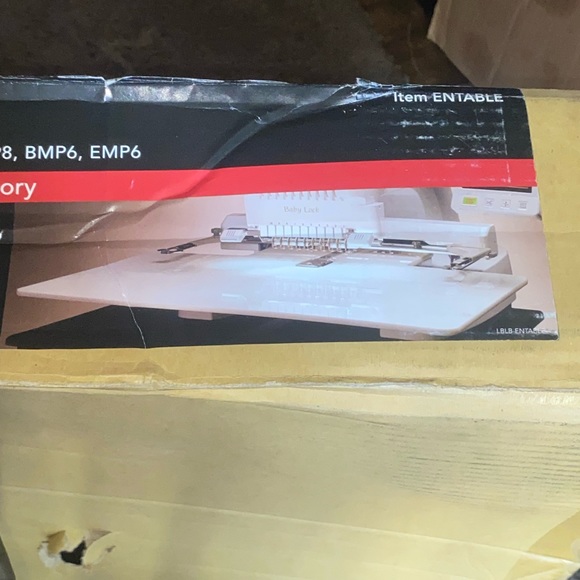 Baby lock Embroidered table brand new never used.  Fits models- - Picture 2 of 2